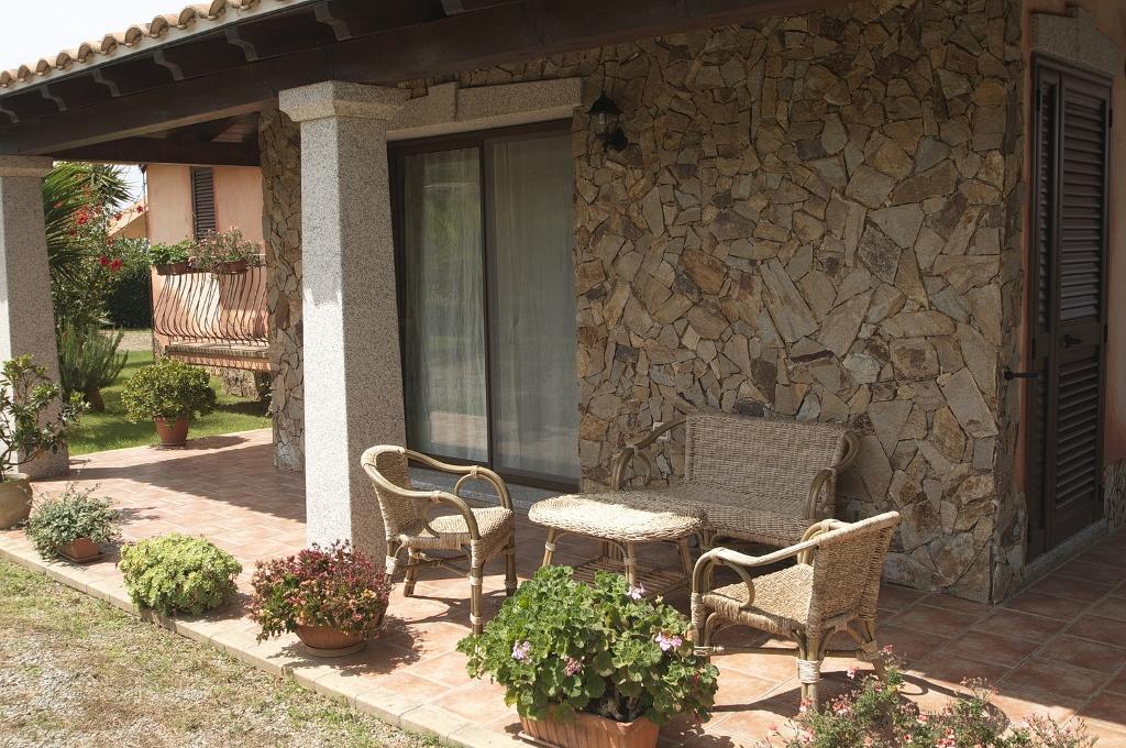 SantʼAnna Arresi Villetta Bouganvillea מראה חיצוני תמונה